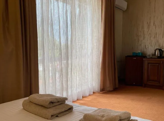 Lustforlive Guest house 4*